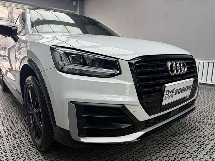 Фото 8 - Audi Q2L