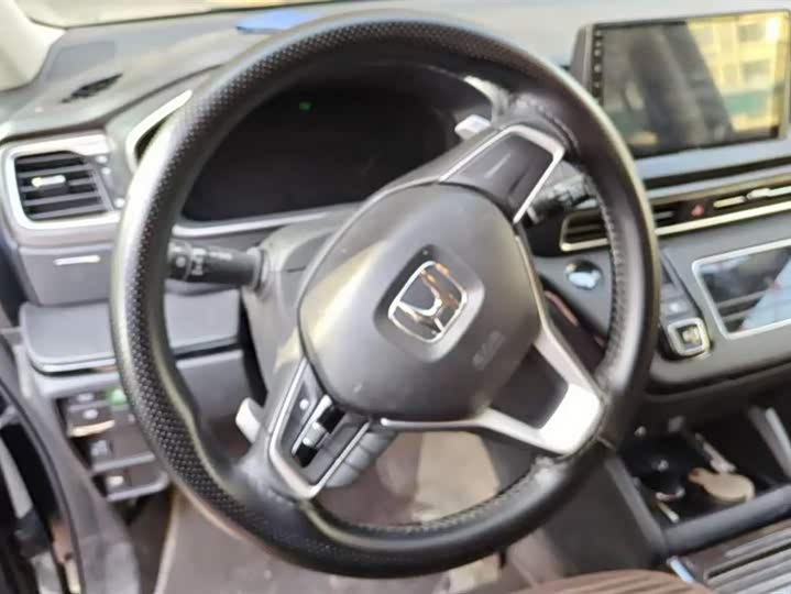 Фото 15 - Honda Odyssey