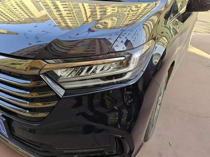 Фото 5 - Honda Odyssey