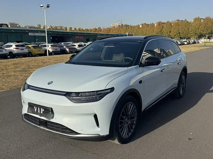 Фото 1 - Leapmotor C11