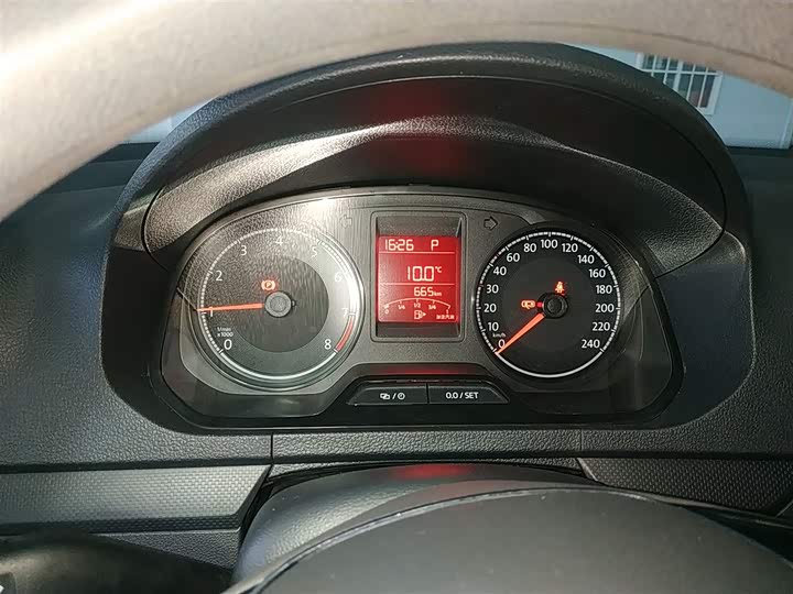 Фото 12 - Jetta VA3