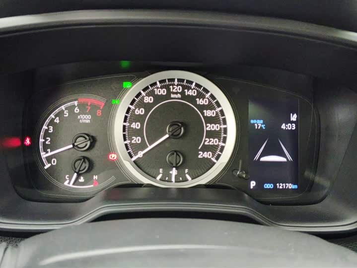 Фото 14 - Toyota Levin