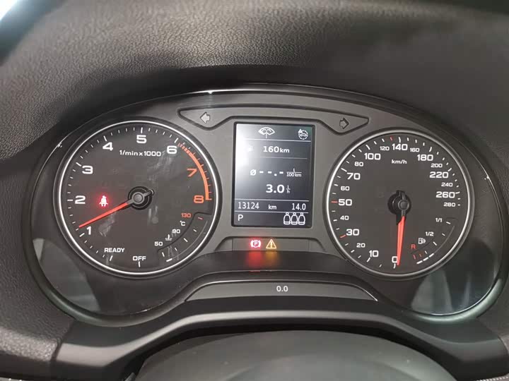 Фото 12 - Audi Q2L