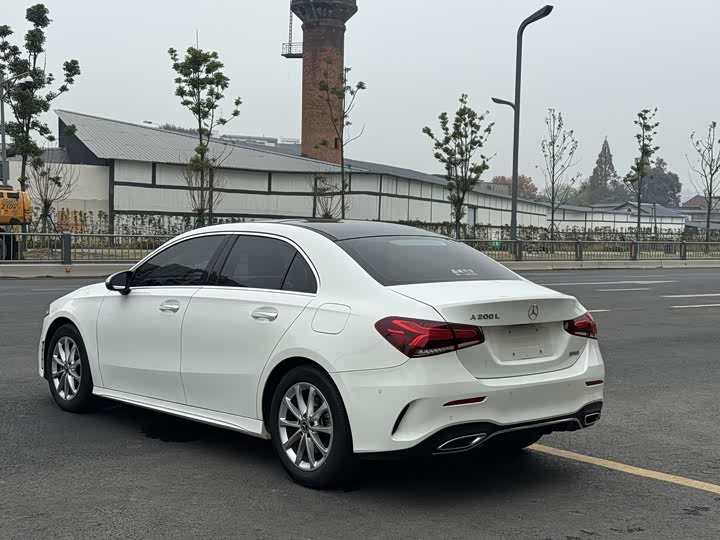 Фото 6 - Mercedes-Benz A-Class