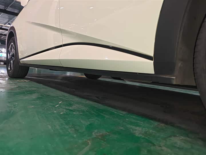 Фото 22 - BYD Dolphin