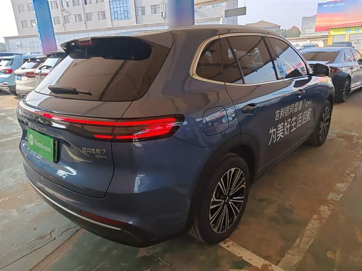 Фото 7 - Geely Galaxy Starship 7