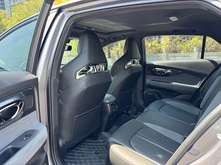 Фото 6 - GAC Trumpchi Empow R