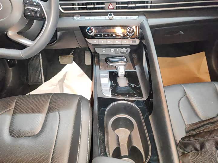 Фото 14 - Hyundai Elantra N line