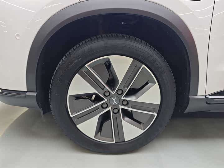 Фото 5 - XPeng G3