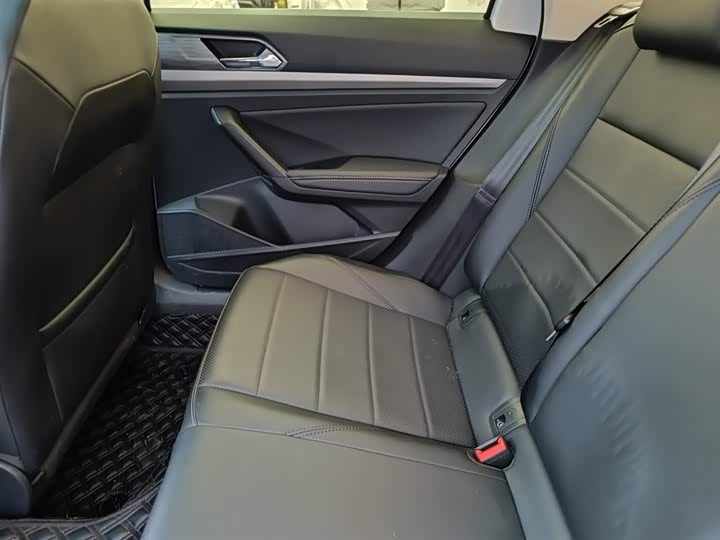 Фото 20 - Volkswagen Lavida