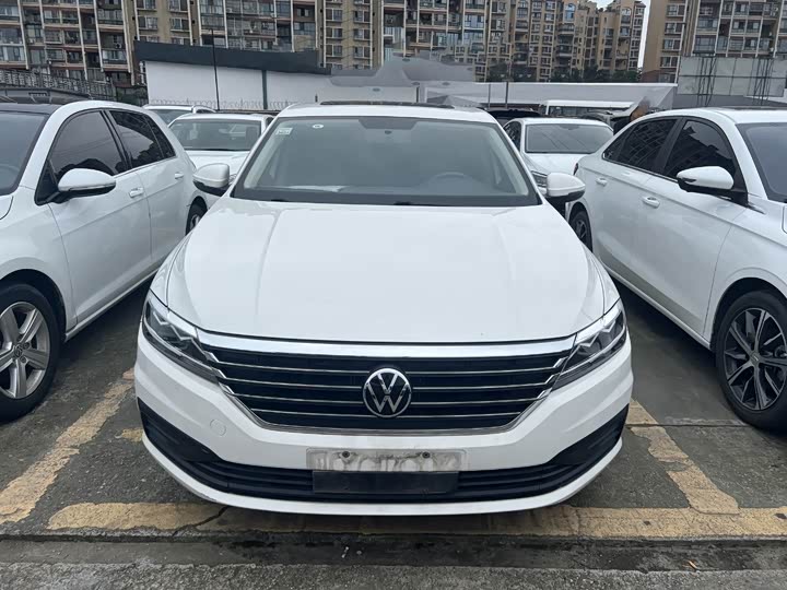 Фото 3 - Volkswagen Lavida