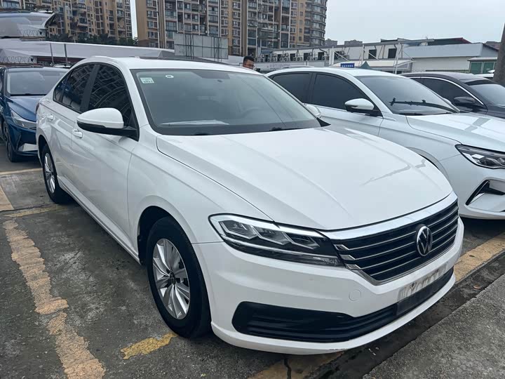 Фото 4 - Volkswagen Lavida