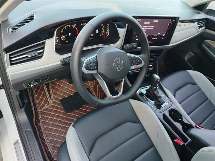 Фото 3 - Volkswagen Bora