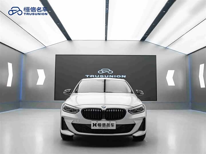 Фото 2 - BMW 1 Series