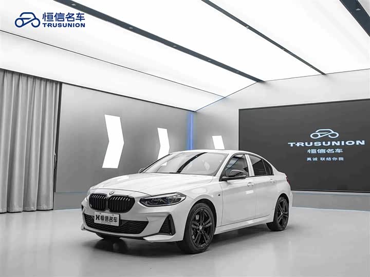 Фото 3 - BMW 1 Series