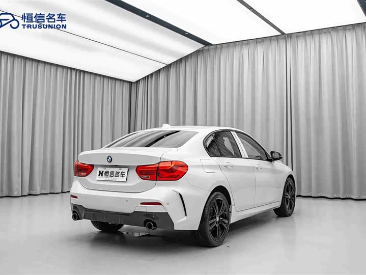 Фото 5 - BMW 1 Series