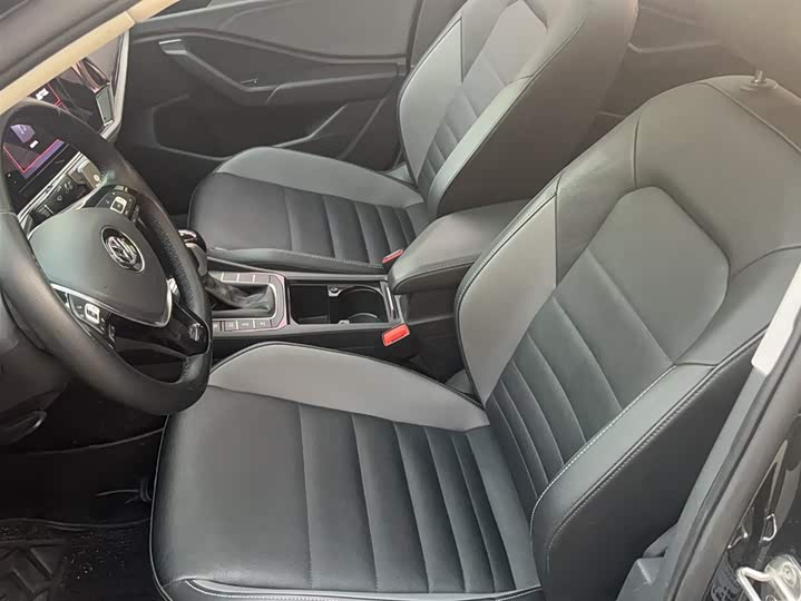 Фото 7 - Volkswagen Sagitar L