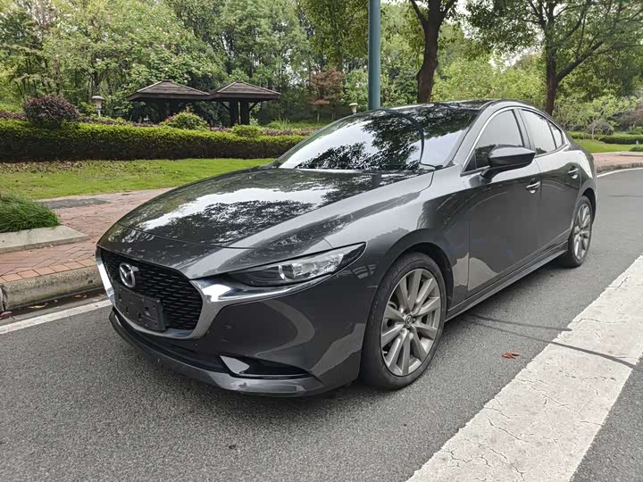 Фото 1 - Mazda 3 (Axela)