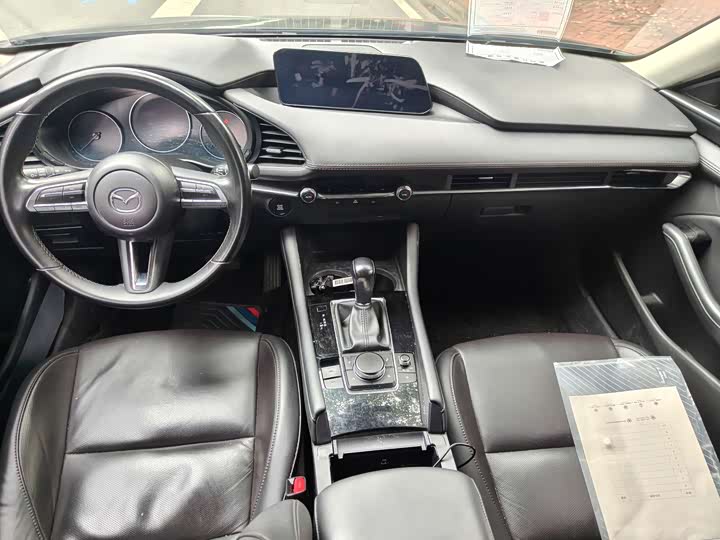 Фото 10 - Mazda 3 (Axela)