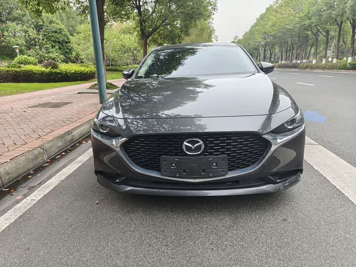 Фото 2 - Mazda 3 (Axela)