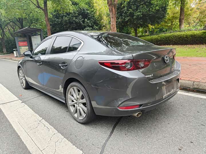 Фото 7 - Mazda 3 (Axela)