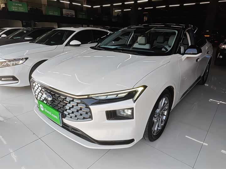 Фото 2 - Ford Mondeo