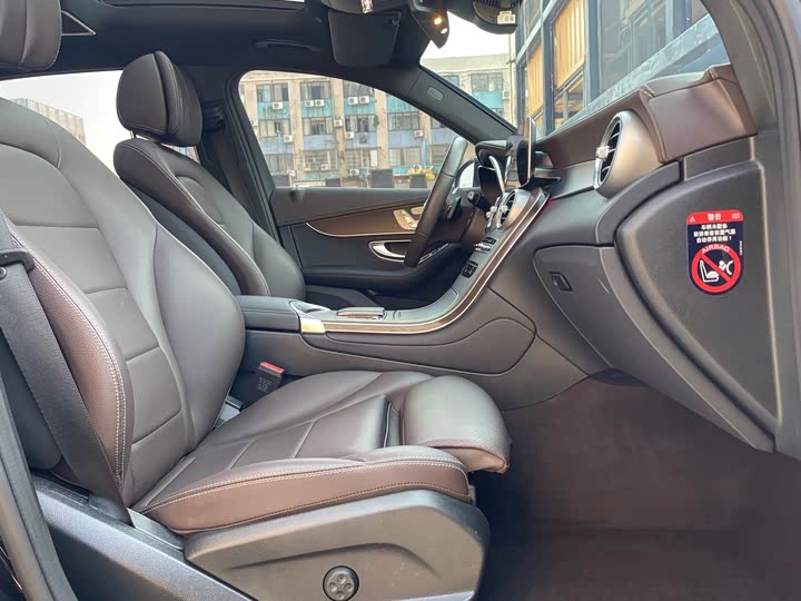 Фото 12 - Mercedes-Benz GLC-Class