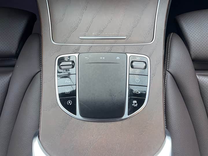 Фото 14 - Mercedes-Benz GLC-Class