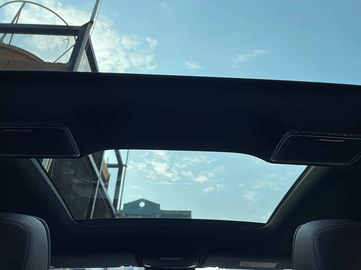 Фото 21 - Mercedes-Benz GLC-Class