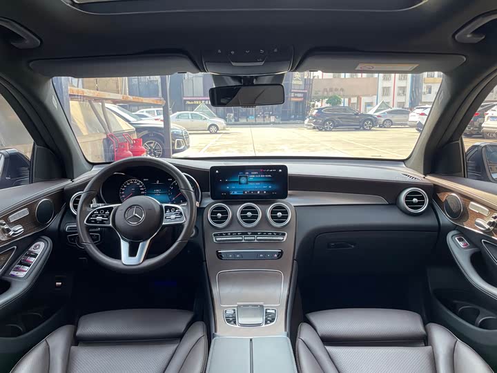 Фото 6 - Mercedes-Benz GLC-Class
