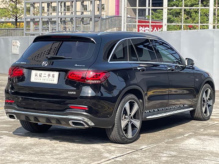 Фото 9 - Mercedes-Benz GLC-Class