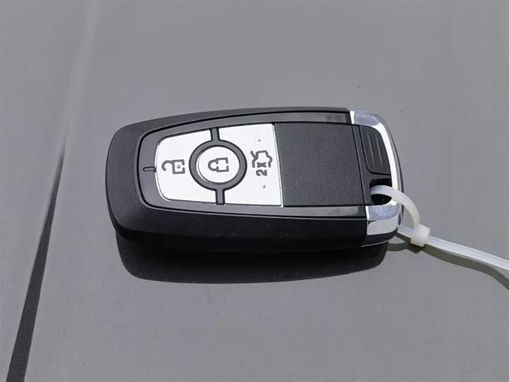 Фото 19 - Lincoln Z (Zephyr)