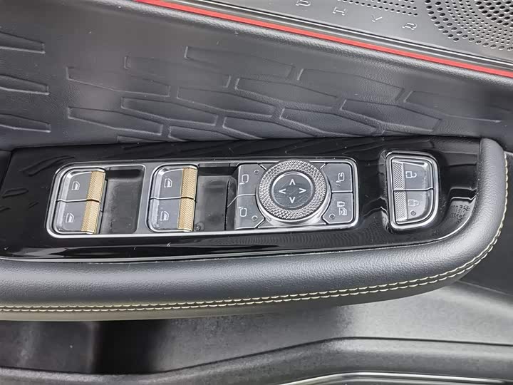 Фото 9 - Lincoln Z (Zephyr)