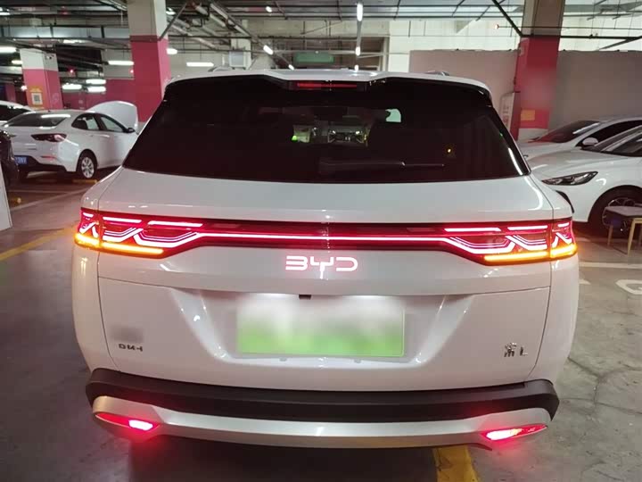 Фото 6 - BYD Song L DM-i Hybrid