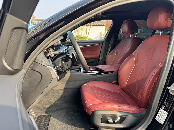 Фото 11 - BMW 5 Series