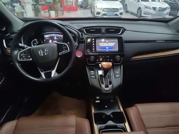 Фото 12 - Honda CR-V