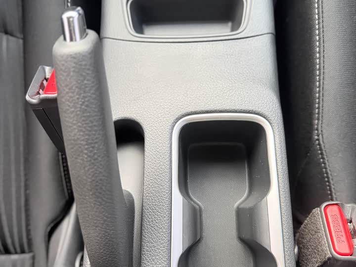 Фото 14 - Nissan Sylphy