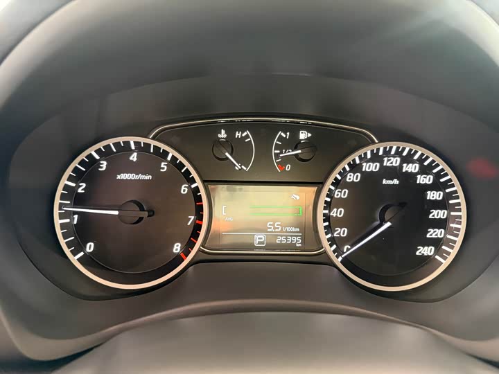 Фото 19 - Nissan Sylphy