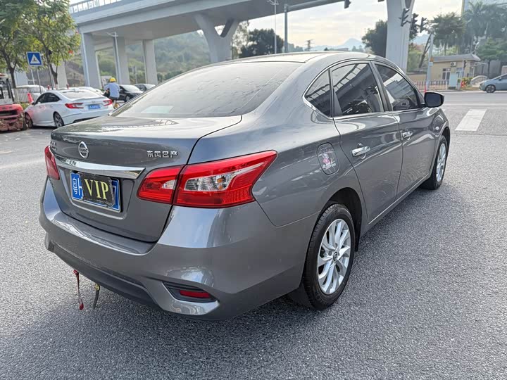 Фото 5 - Nissan Sylphy