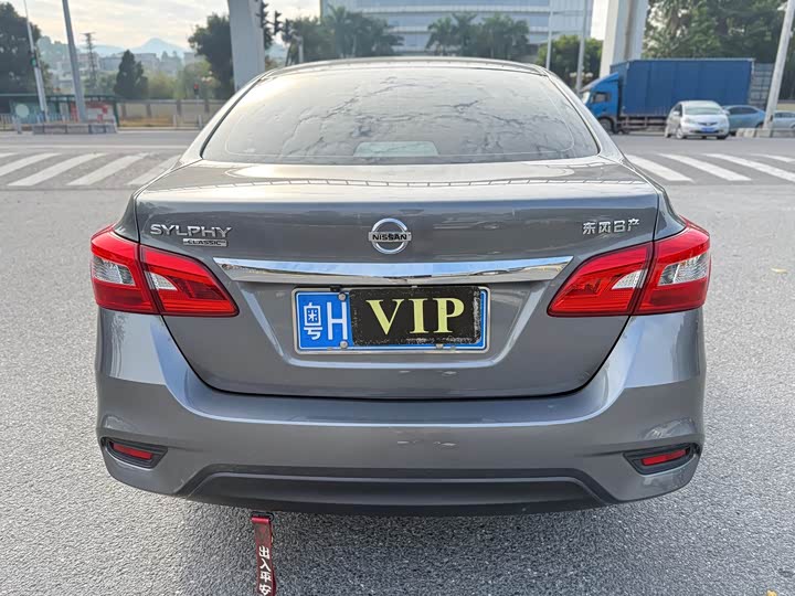 Фото 6 - Nissan Sylphy