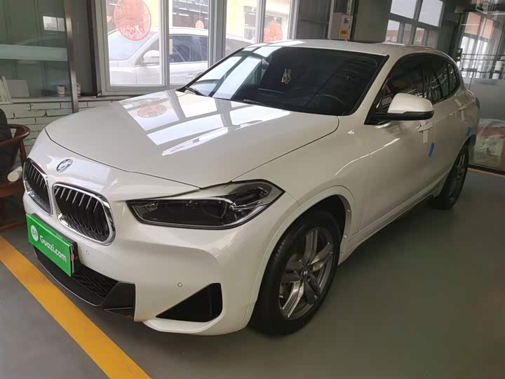 Фото 2 - BMW X2