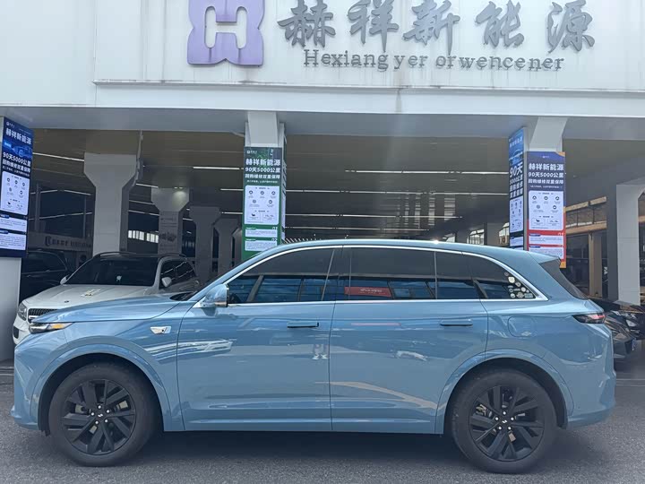 Фото 2 - LiXiang L7