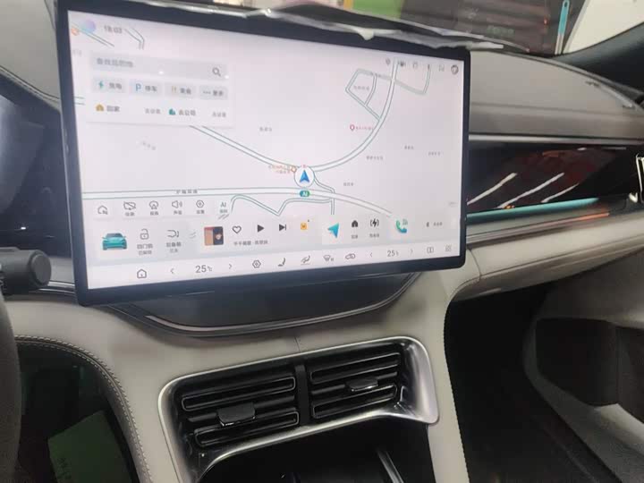 Фото 13 - BYD Song Plus Hybrid/EV