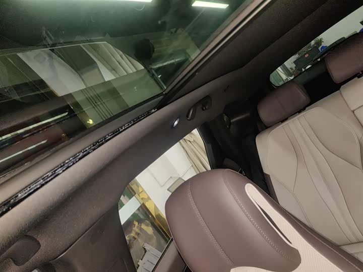 Фото 18 - BYD Song Plus Hybrid/EV