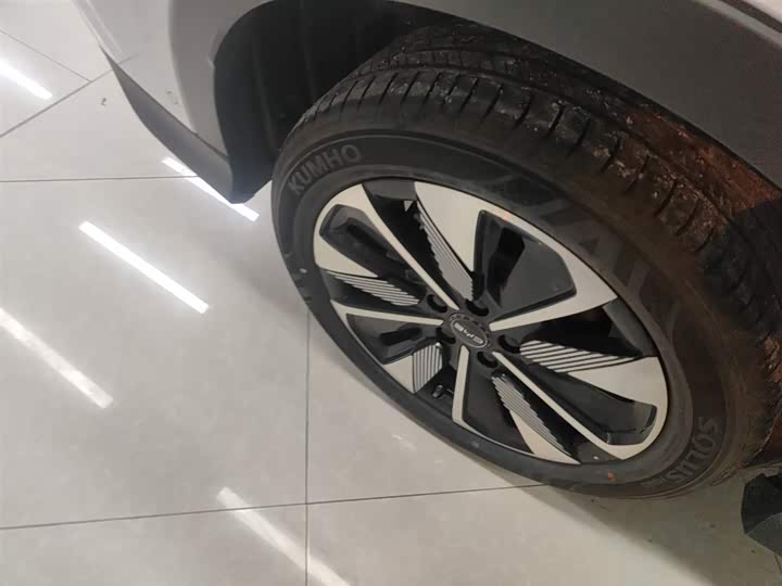 Фото 26 - BYD Song Plus Hybrid/EV