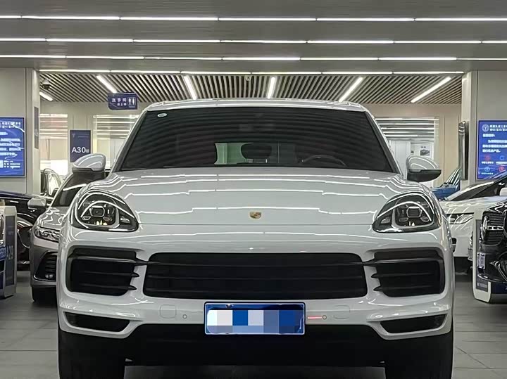Фото 2 - Porsche Cayenne
