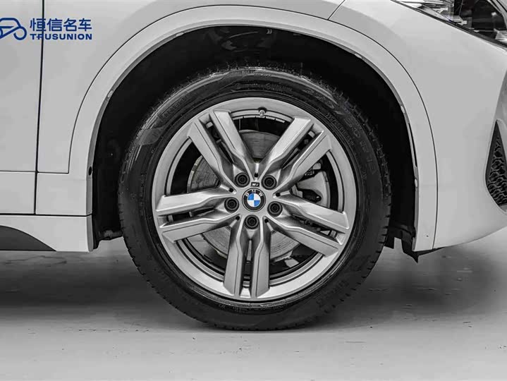 Фото 11 - BMW X2