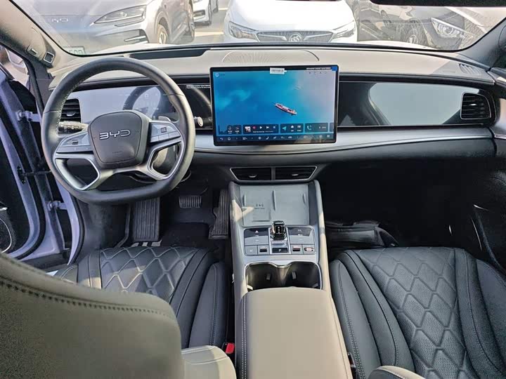 Фото 10 - BYD Sea Lion 07 EV