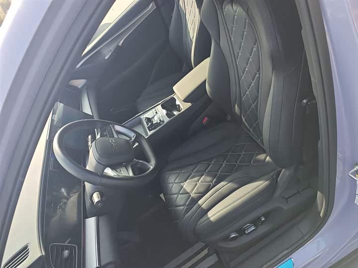 Фото 15 - BYD Sea Lion 07 EV