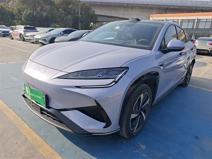 Фото 2 - BYD Sea Lion 07 EV